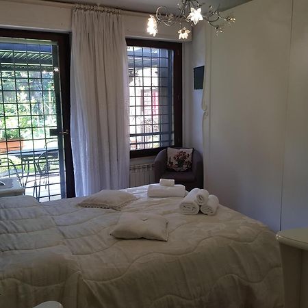 Eur Charme Apt&Garden Roma Ngoại thất bức ảnh