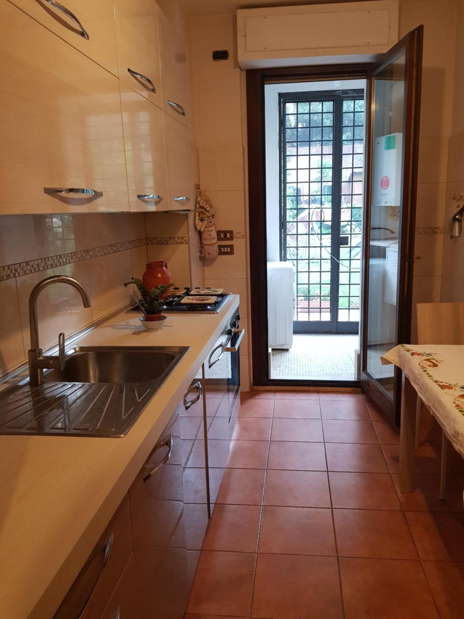 Eur Charme Apt&Garden Roma Ngoại thất bức ảnh