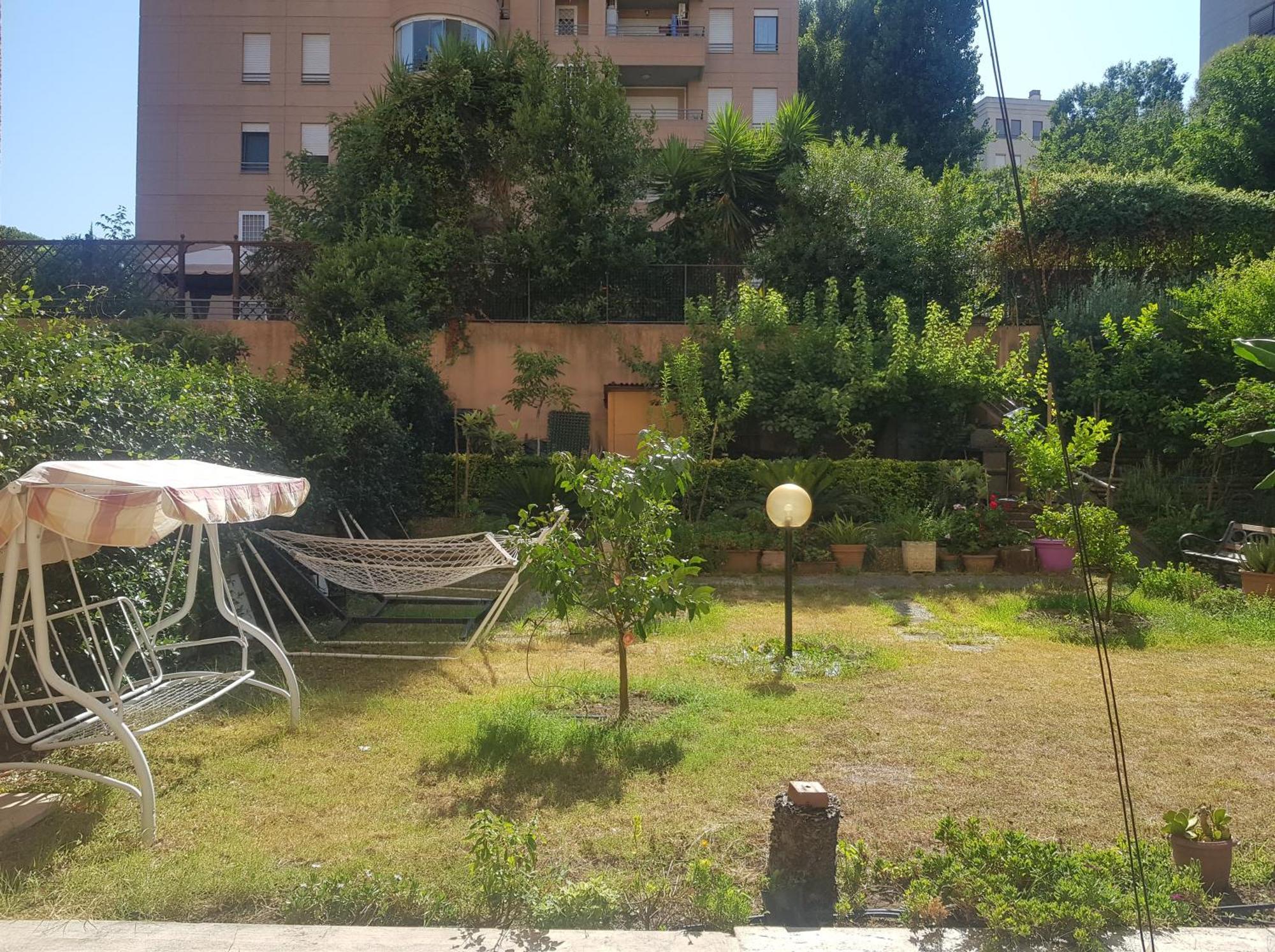 Eur Charme Apt&Garden Roma Ngoại thất bức ảnh