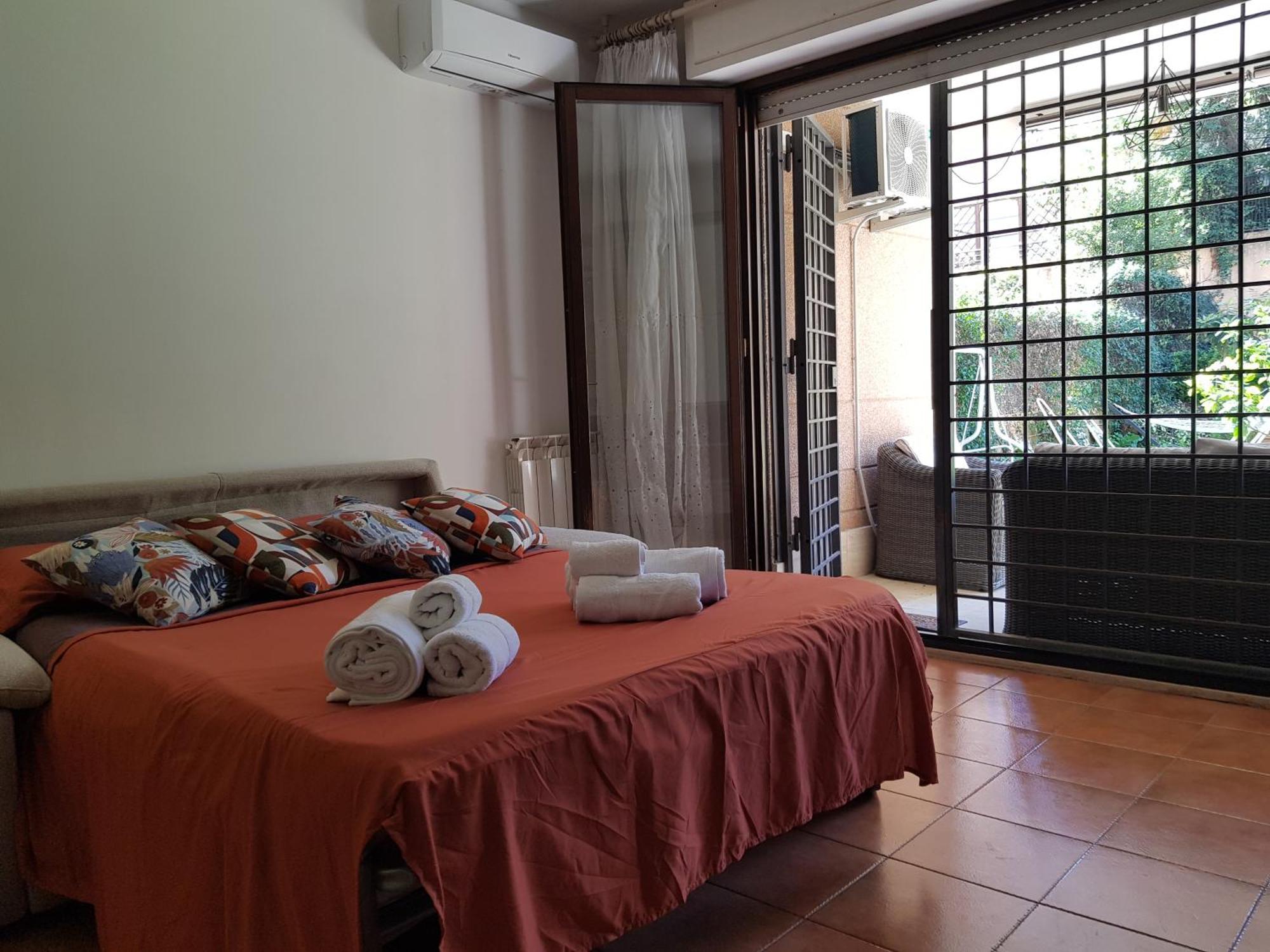 Eur Charme Apt&Garden Roma Ngoại thất bức ảnh