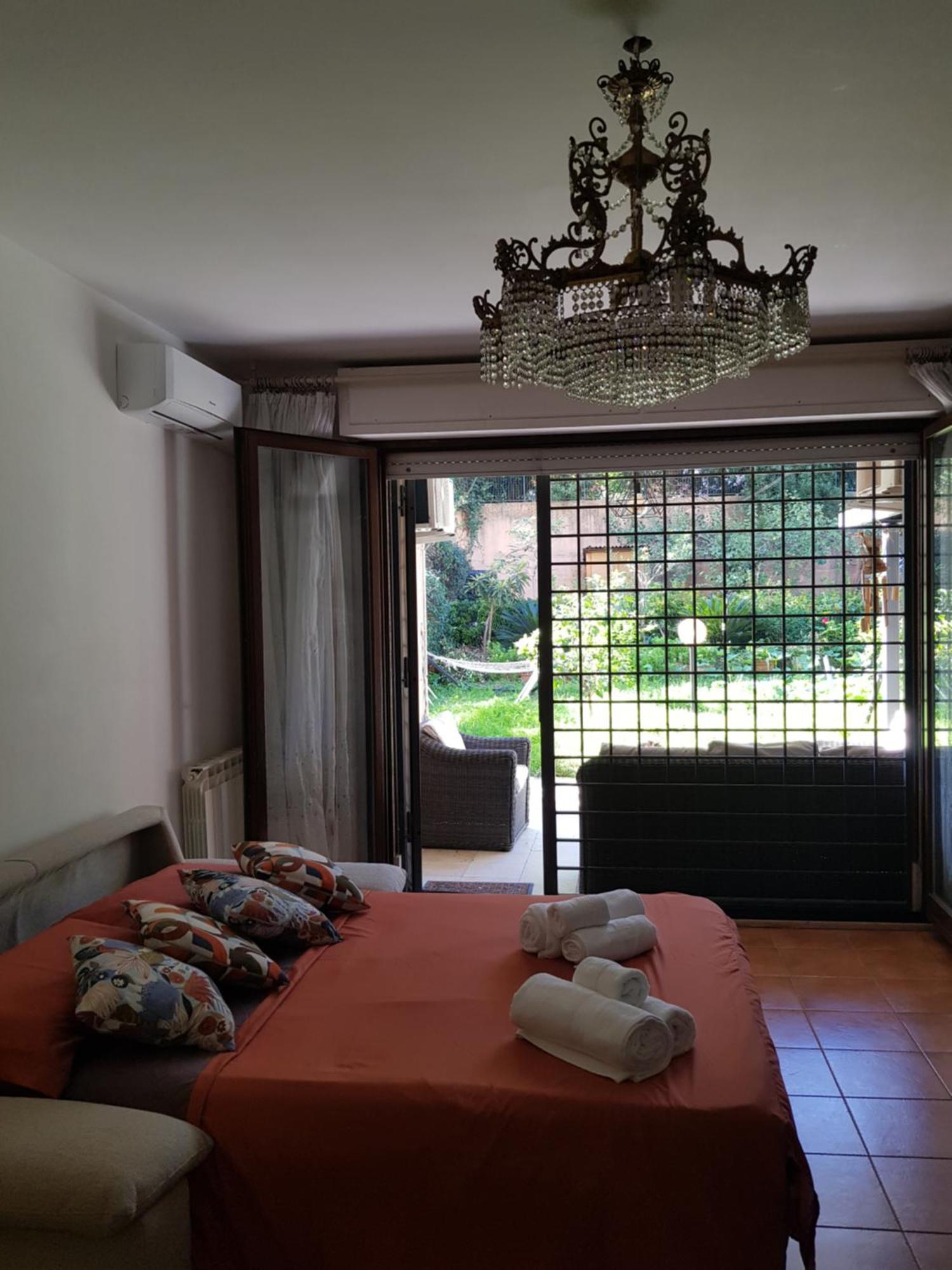 Eur Charme Apt&Garden Roma Ngoại thất bức ảnh